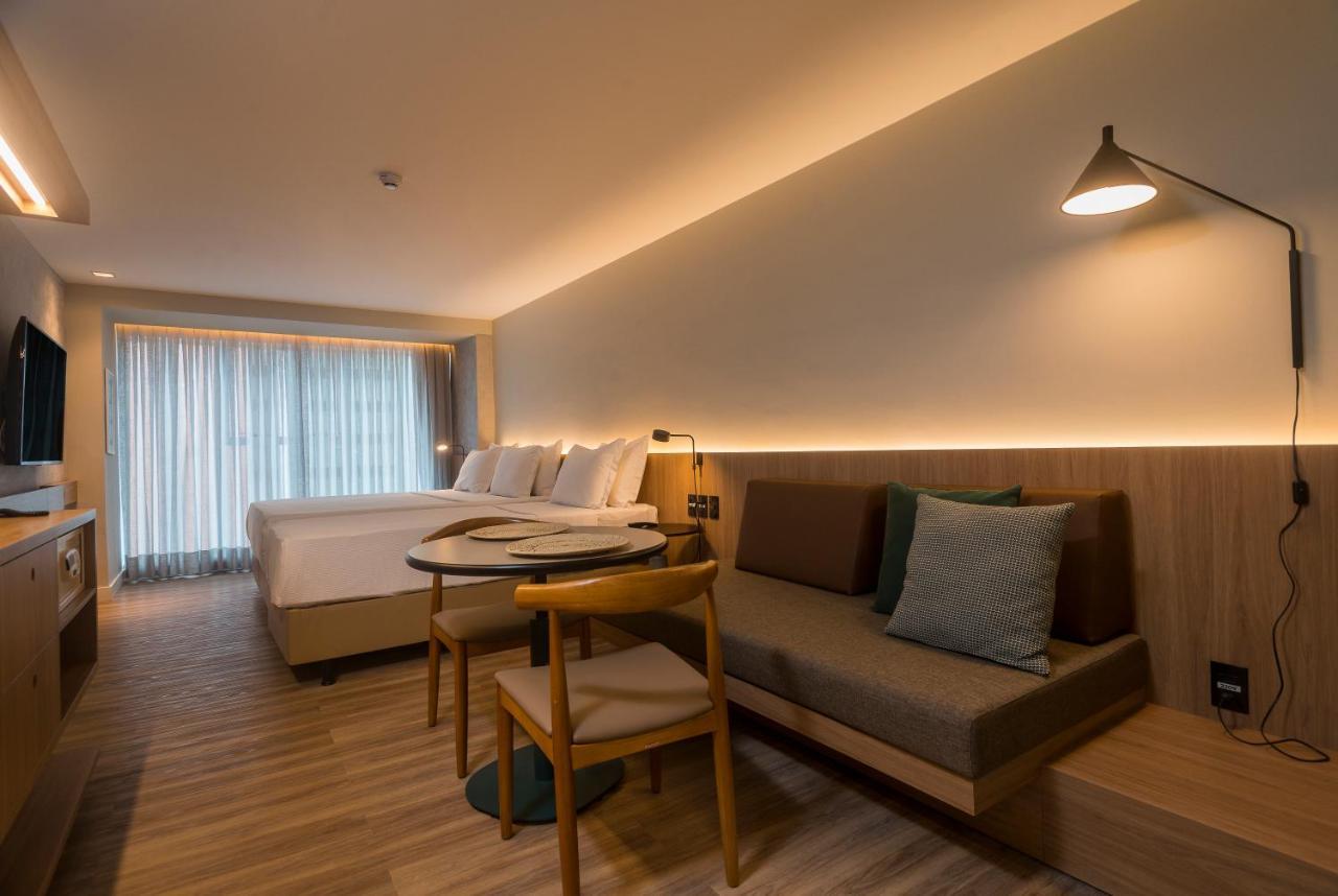 Luzeiros Hotel