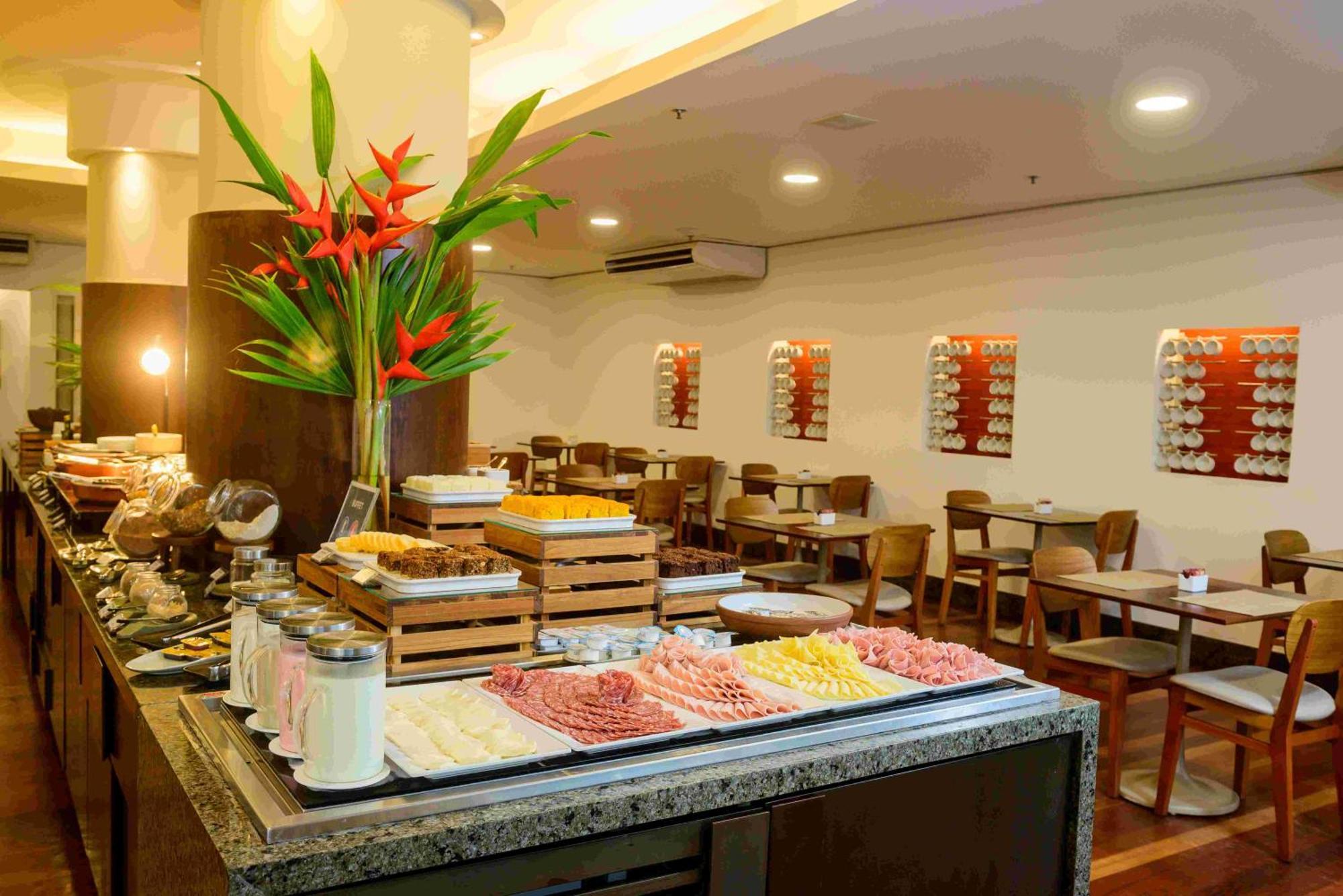 Luzeiros Hotel Fortaleza (Ceara)