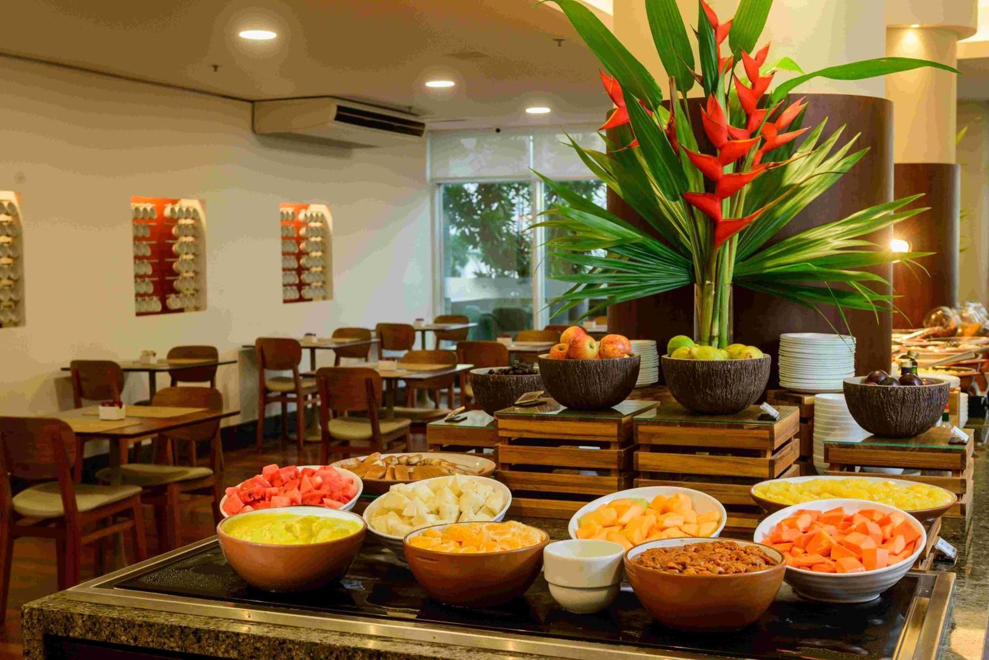 Luzeiros Hotel Fortaleza (Ceara)