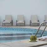 Luzeiros Hotel